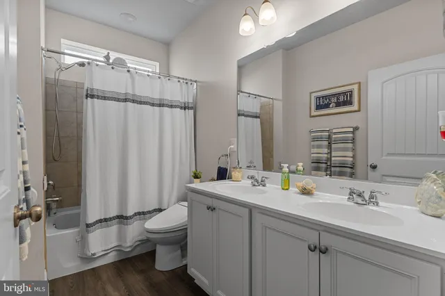 $575,000 | 15376 Crape Myrtle Road, Milton, DE 19968