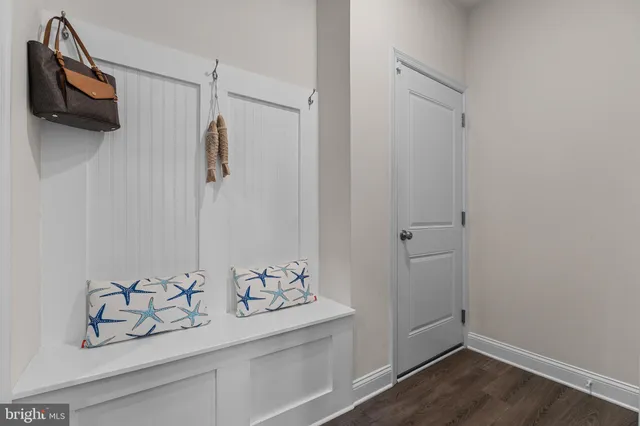 $575,000 | 15376 Crape Myrtle Road, Milton, DE 19968