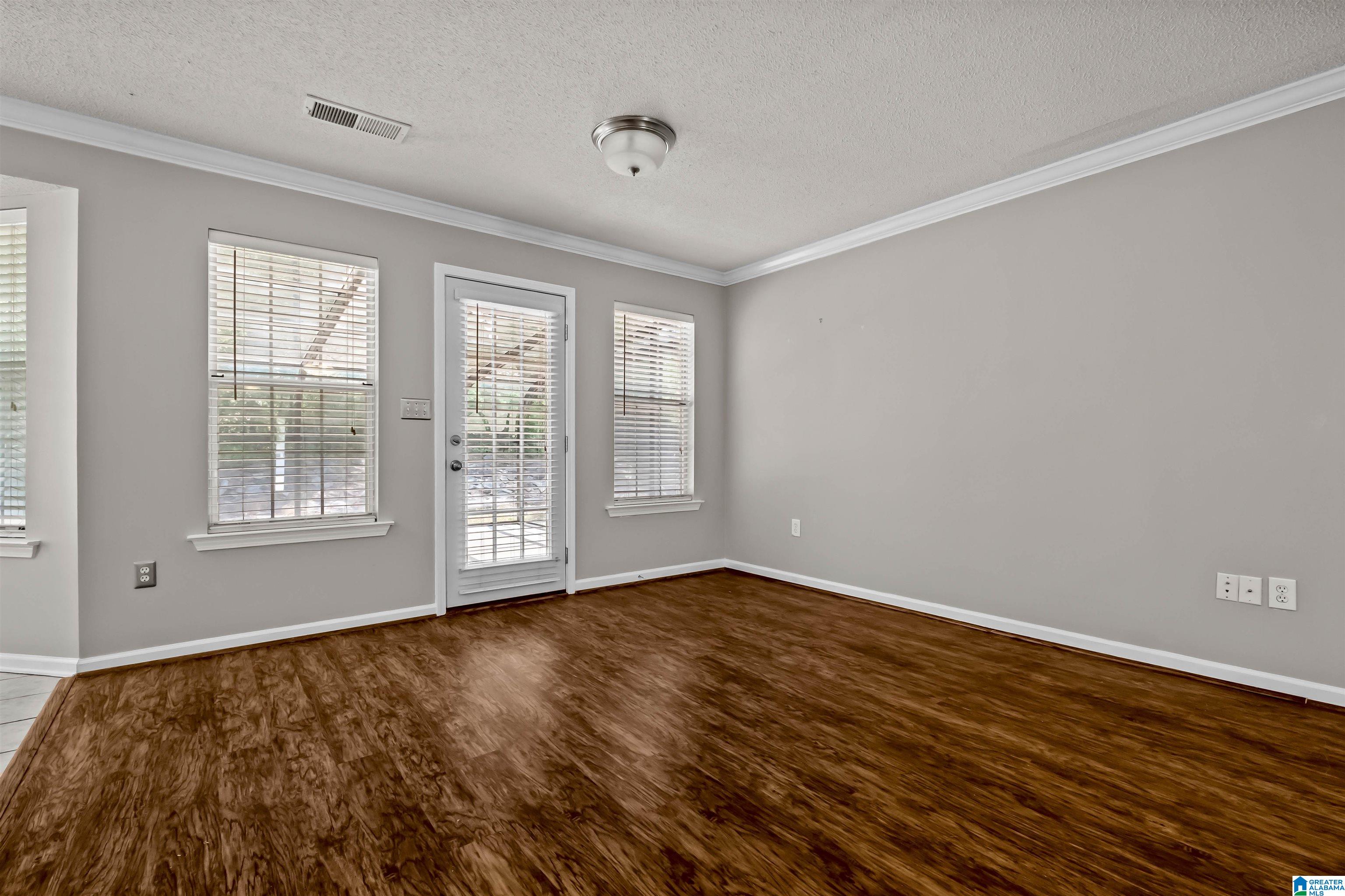117 Lake Terrace Alabaster, AL 35007 - Photo 15 of 28
