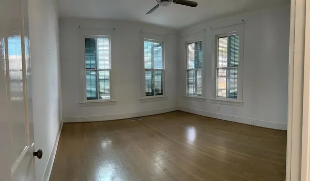 $1,750 | 1105 Market Street, Galveston, TX 77550