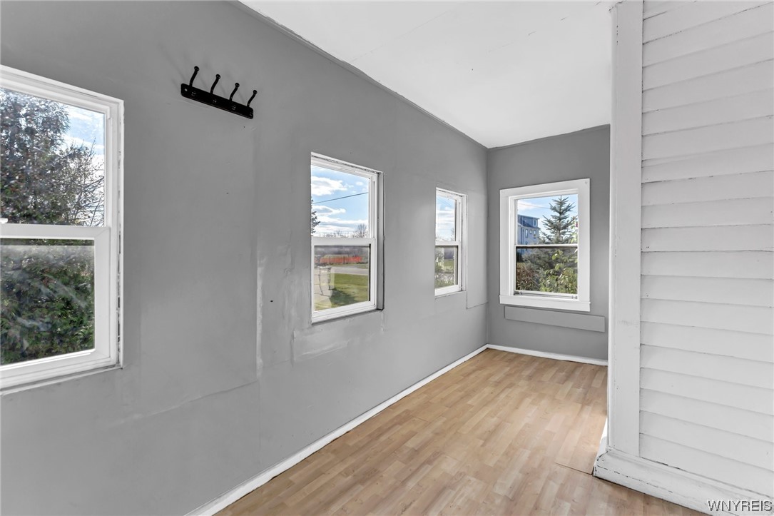 3135 Ransomville Road Porter, NY 14131 - Photo 4 of 49