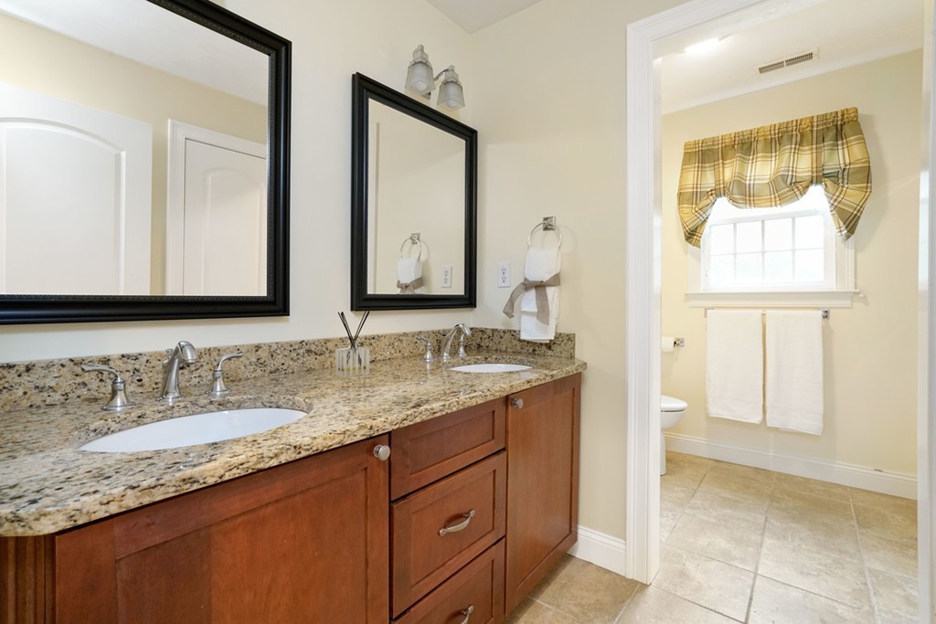 339 Hatherly Road Scituate, MA 02066 - Photo 24 of 30 Gallery Image 24