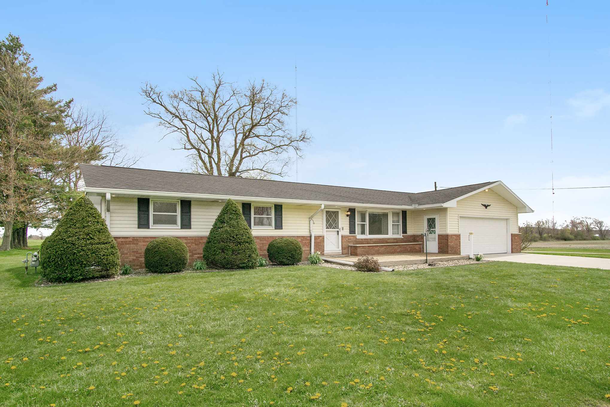 60264 Grass Road Mishawaka, IN 46544 - Photo 1 of 35