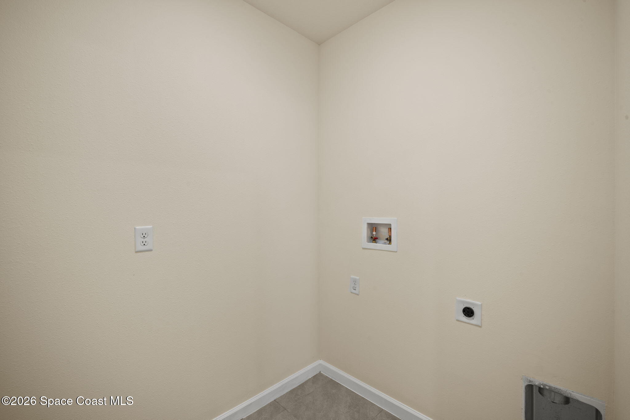 4412 Talbot Boulevard Cocoa, FL 32926 - Photo 26 of 32 a view of a small space
