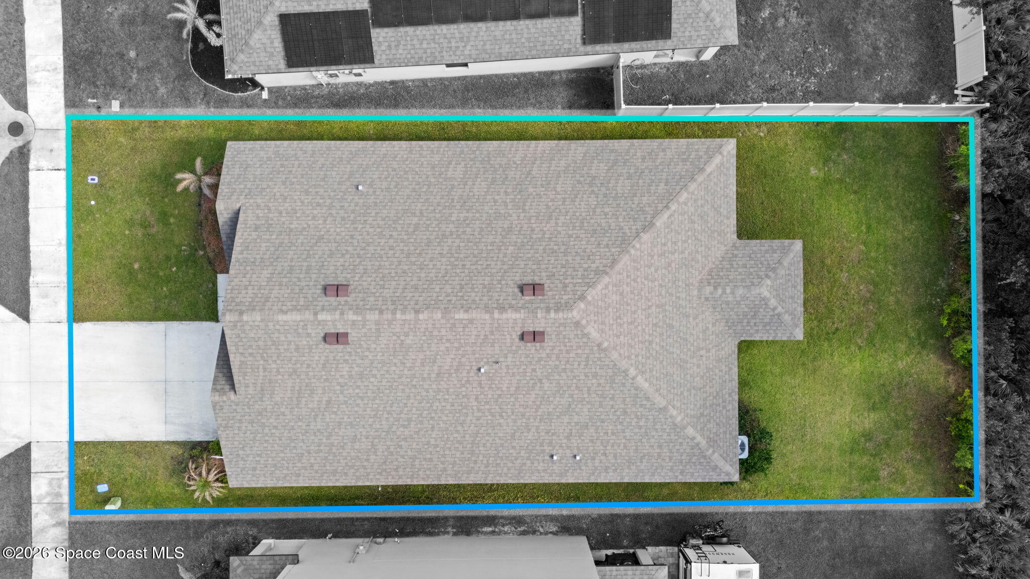 4412 Talbot Boulevard Cocoa, FL 32926 - Photo 30 of 32 an aerial view of a house with a yard