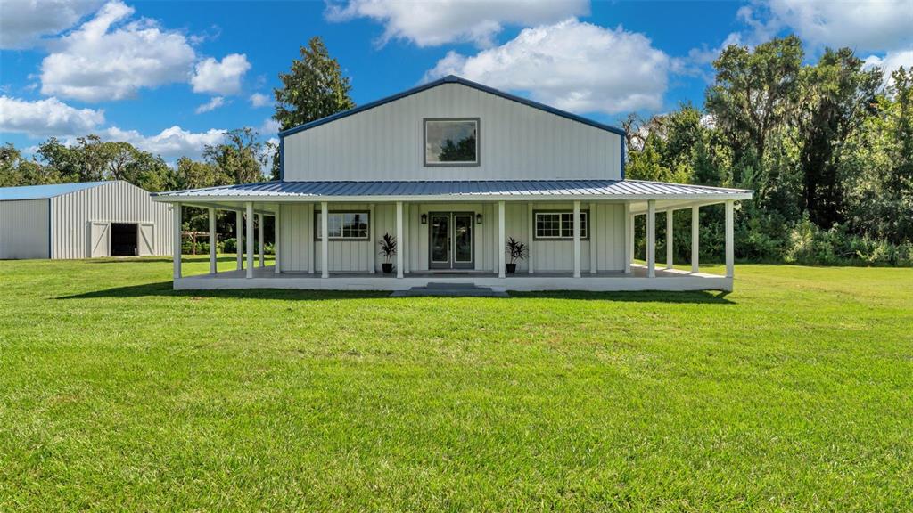 4141 Kathleen Road Lakeland, FL 33810 - Photo 1 of 97