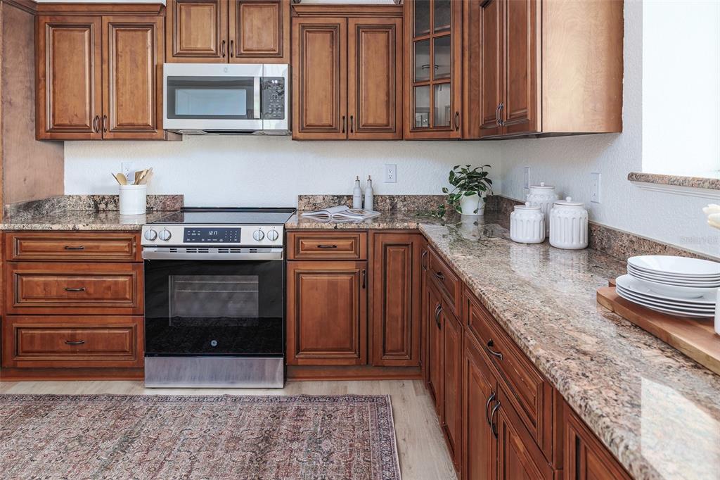 4141 Kathleen Road Lakeland, FL 33810 - Photo 20 of 97