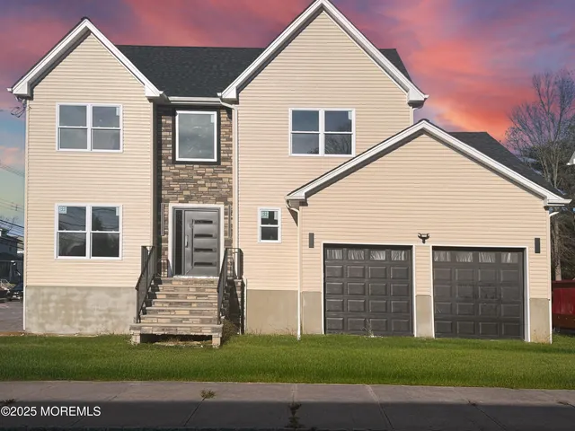 $875,000 | 68 Main Street, Manalapan, NJ 07726