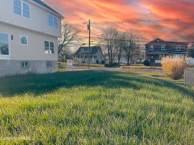 $875,000 | 68 Main Street, Manalapan, NJ 07726