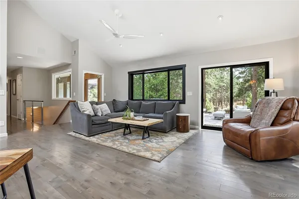 $2,750,000 | 25700 Village Circle, Golden, CO 80401