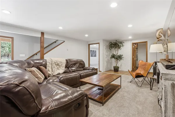 $2,750,000 | 25700 Village Circle, Golden, CO 80401