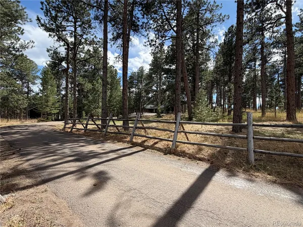 $2,750,000 | 25700 Village Circle, Golden, CO 80401
