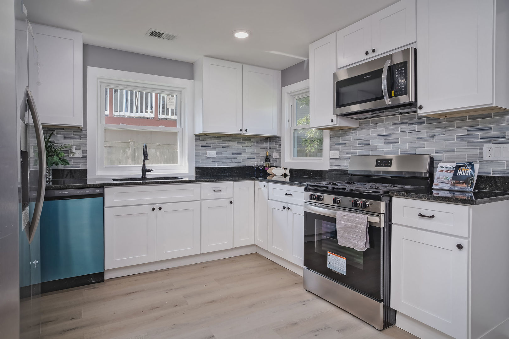 36854 North Stanton Point Road Ingleside, IL 60041 - Photo 4 of 23