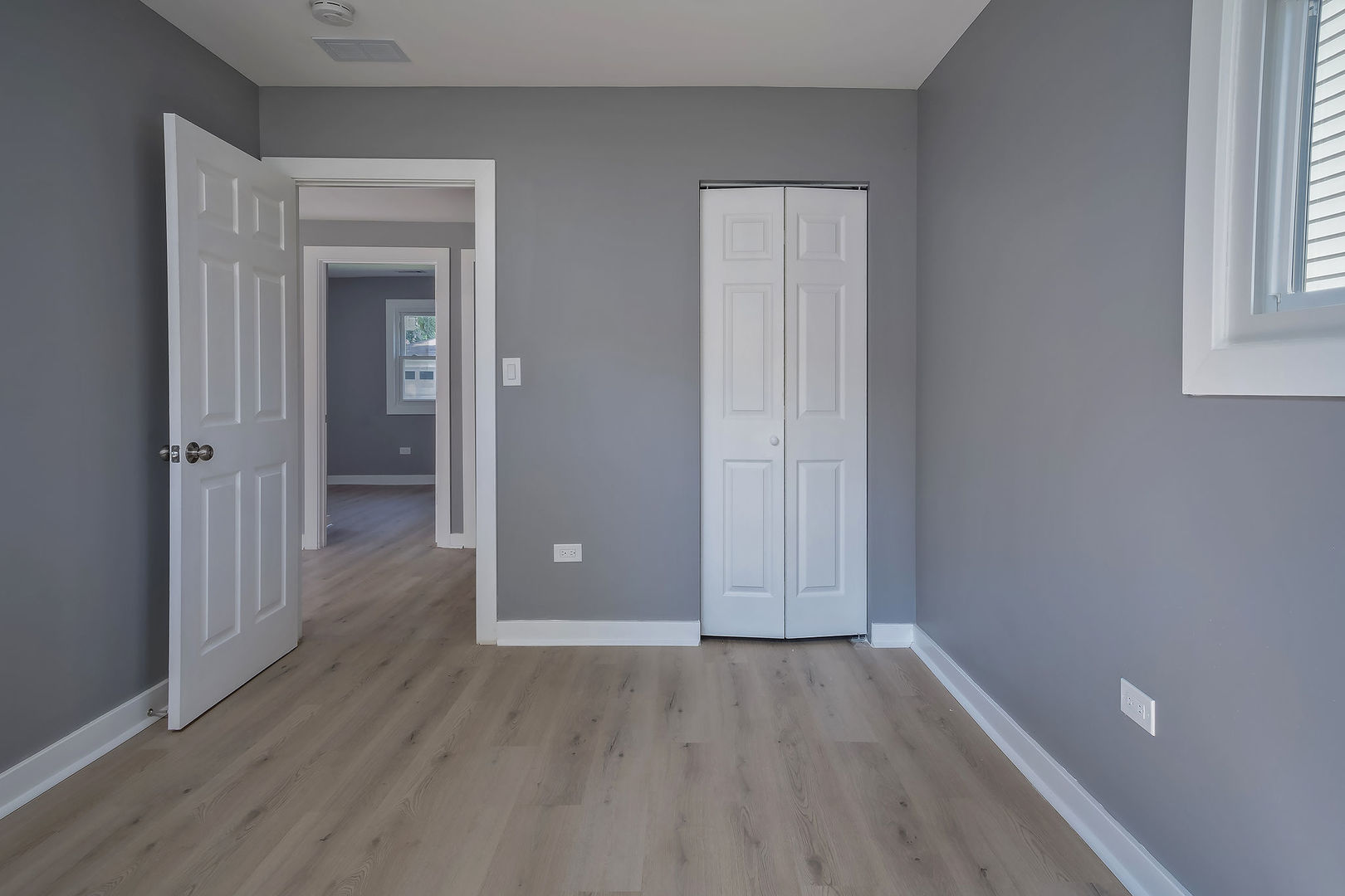 36854 North Stanton Point Road Ingleside, IL 60041 - Photo 8 of 23