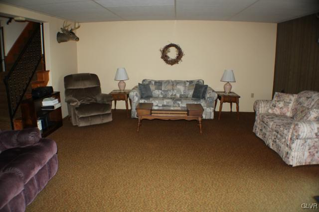 7750 County Bridge Road Slatington, PA 18080 - Photo 16 of 17 Gallery Image 16