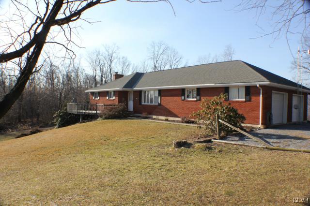 7750 County Bridge Road Slatington, PA 18080 - Photo 3 of 17 Gallery Image 3