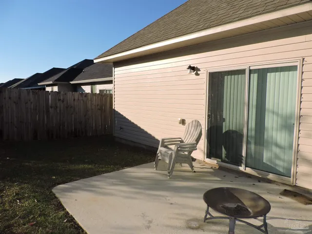 $2,100 | 10645 Trailblazer Way, Pensacola, FL 32506