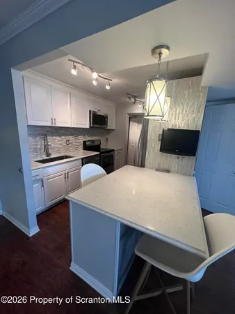 $1,200 | 220 Linden Street, Unit 410, Scranton, PA 18503