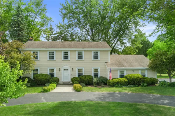 $649,900 | 15655 Monet Court, Brookfield, WI 53005