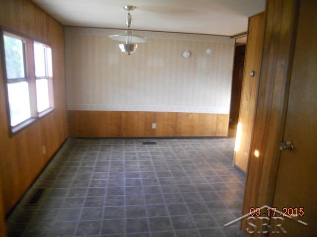 706 North Murray Road Caro, MI 48723 - Photo 4 of 25 Dining Room