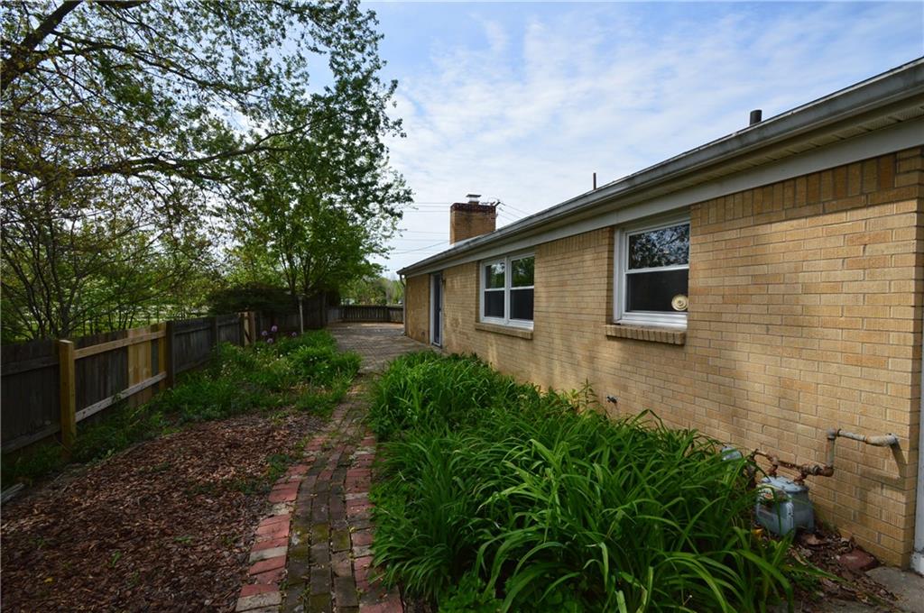 7607 Harcourt Road Indianapolis, IN 46260 - Photo 31 of 34 Gallery Image 31