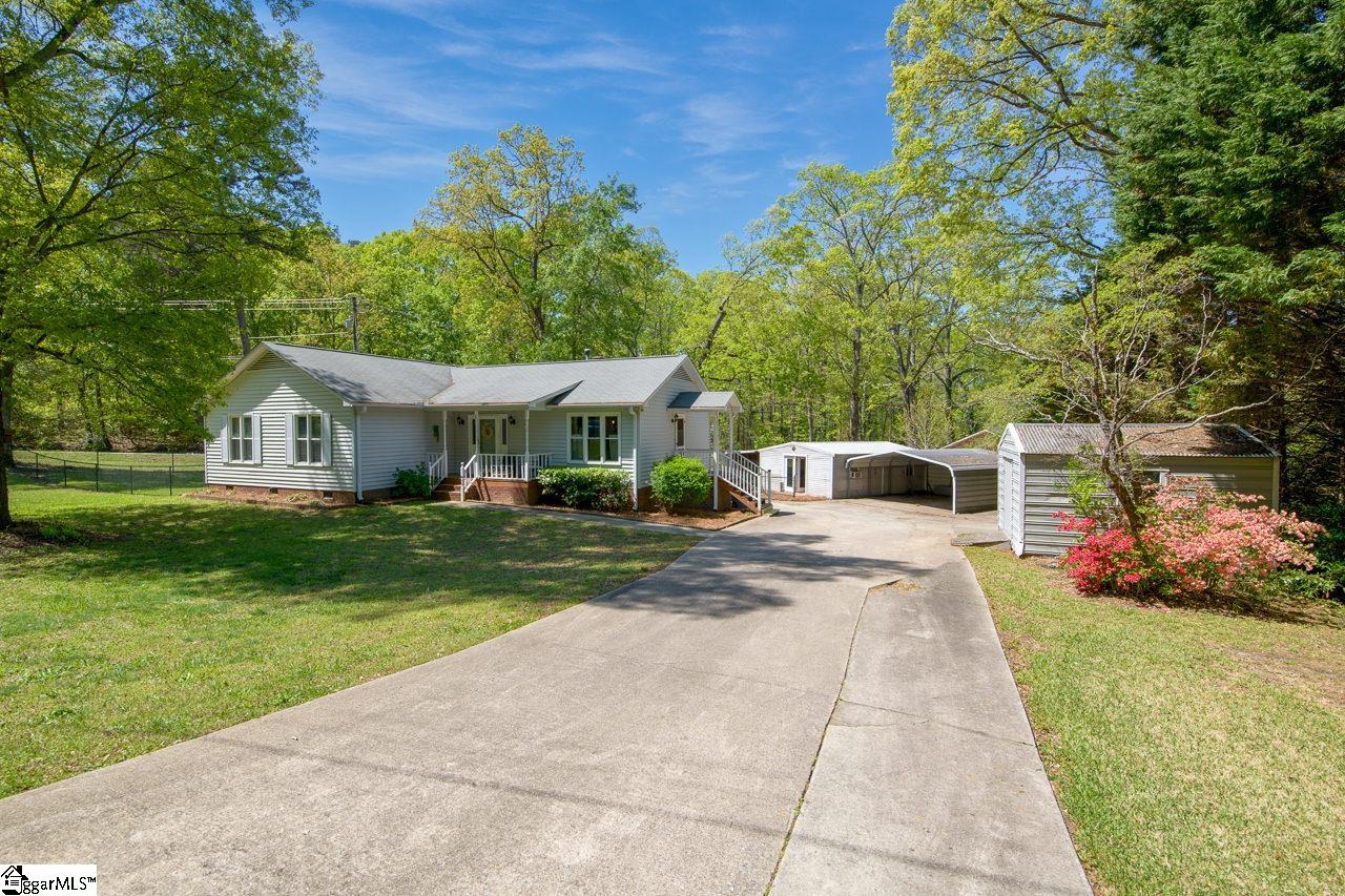 1 Robertson Road Taylors, SC 29687 - Photo 4 of 31 Gallery Image 4