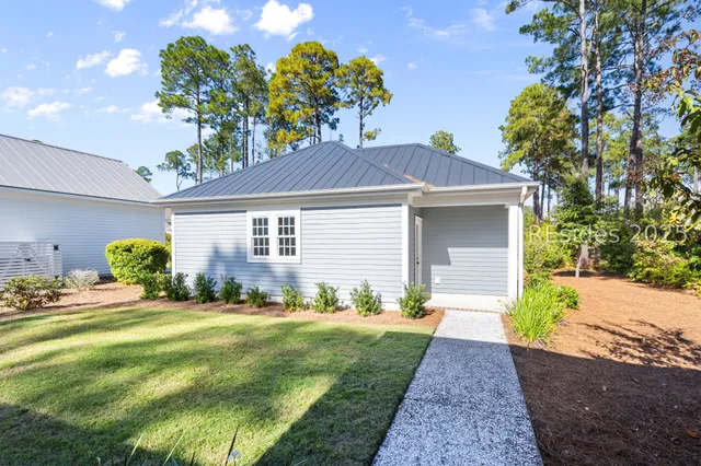 $2,295,000 | 20 Damascus Road, Bluffton, SC 29910