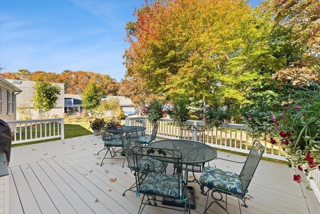 20 Carlton Road Bourne, MA 02532 - Photo 31 of 41