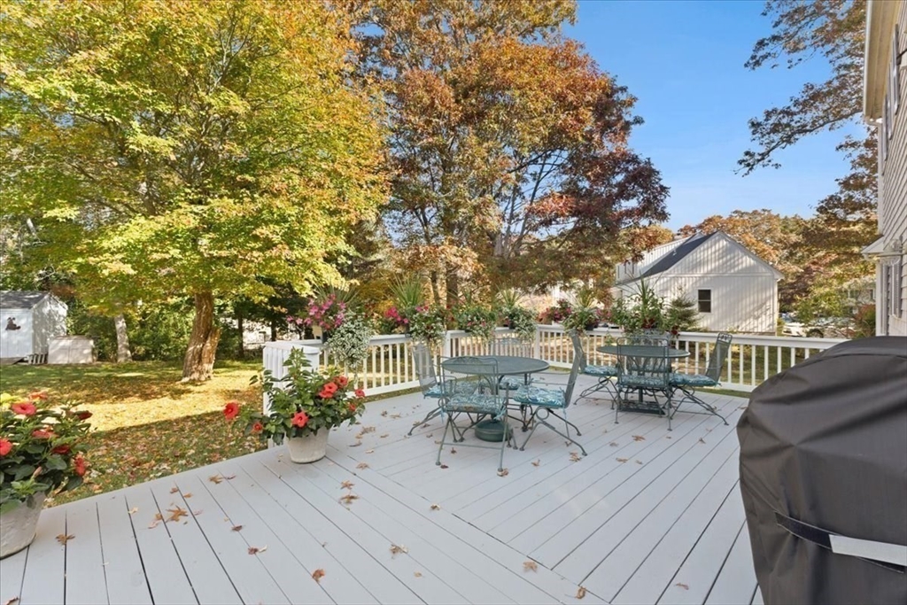 20 Carlton Road Bourne, MA 02532 - Photo 32 of 41
