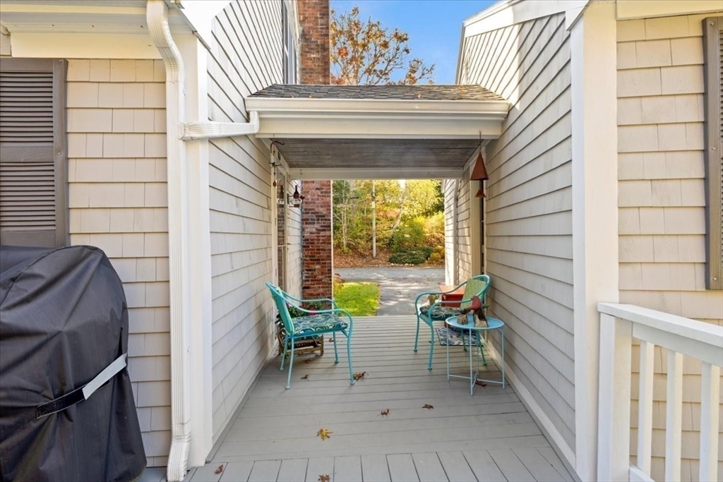 20 Carlton Road Bourne, MA 02532 - Photo 33 of 41