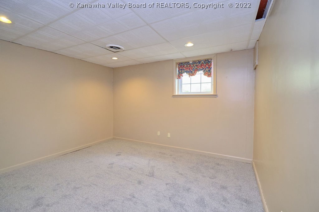 1602 Kirklee Road Charleston, WV 25314 - Photo 36 of 49 Gallery Image 36