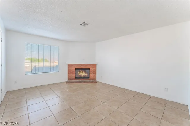 $1,260 | 2257 Exeter Drive, Unit B, Las Vegas, NV 89156