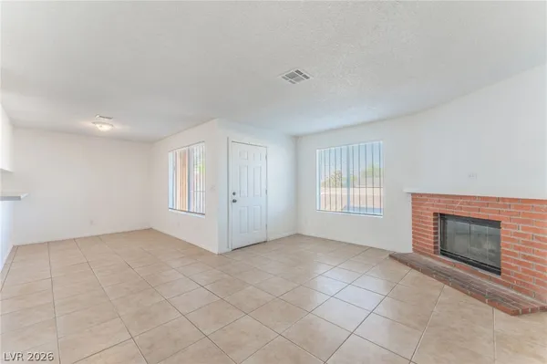 $1,260 | 2257 Exeter Drive, Unit B, Las Vegas, NV 89156