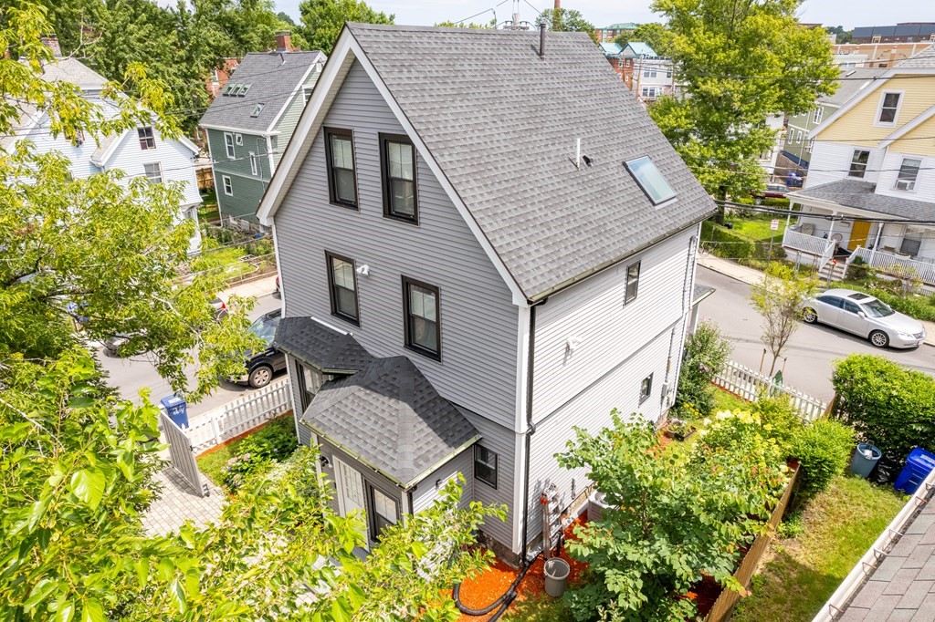 24 Gay Head Street Boston, MA 02130 - Photo 2 of 41