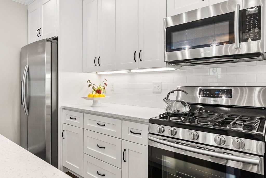 24 Gay Head Street Boston, MA 02130 - Photo 24 of 41