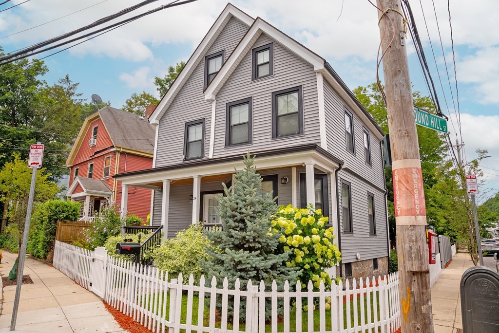 24 Gay Head Street Boston, MA 02130 - Photo 8 of 41