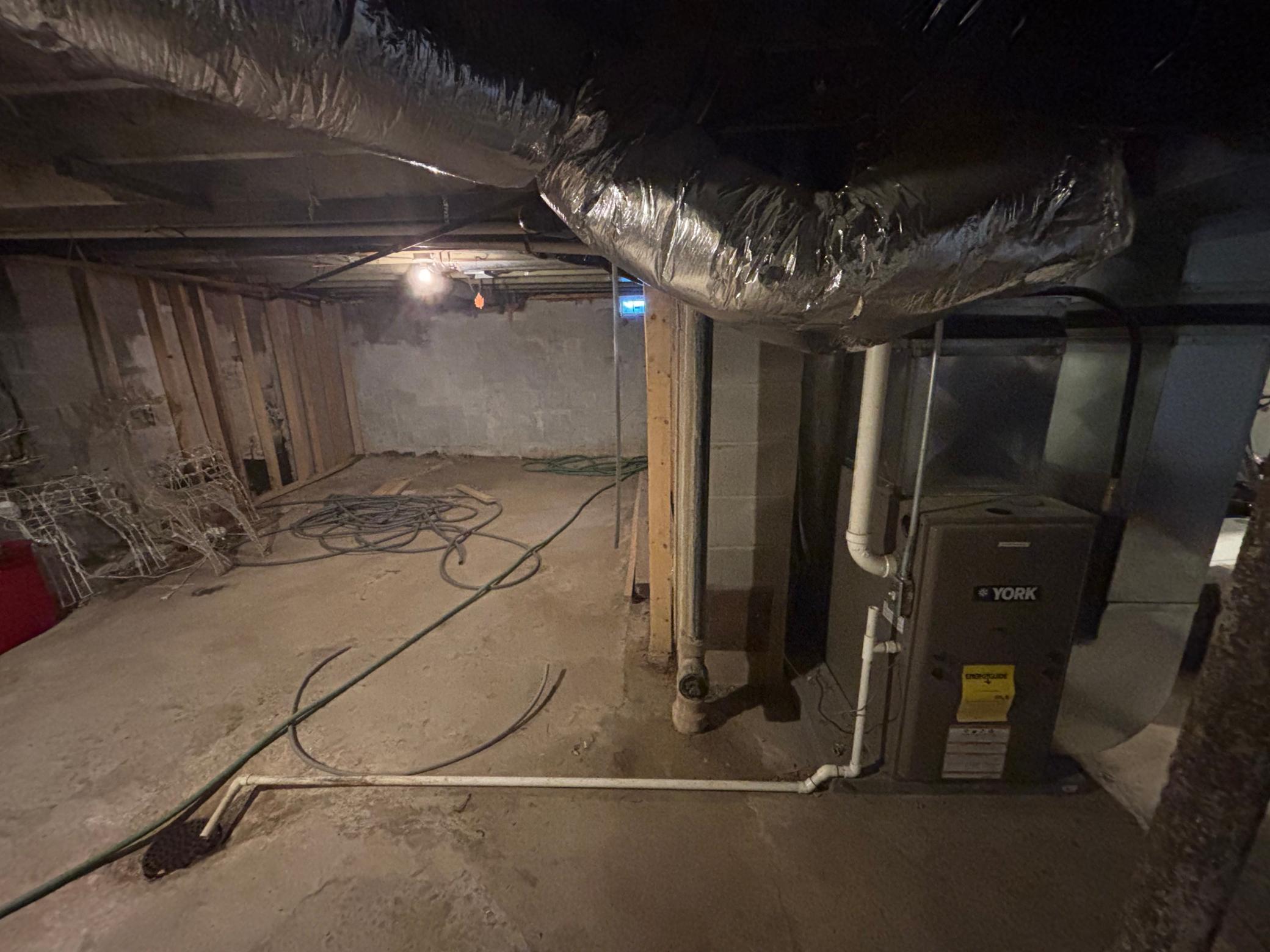 216 North 6th Street Montevideo, MN 56265 - Photo 15 of 18