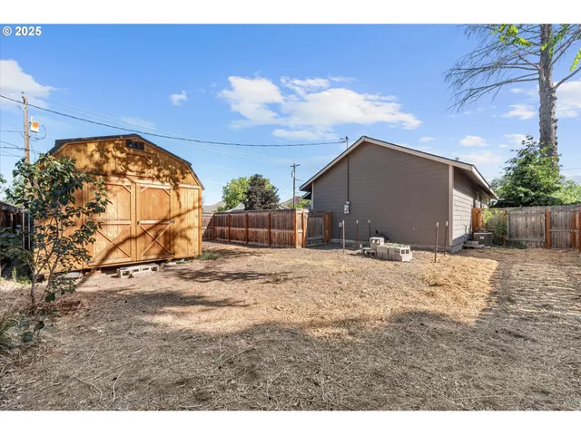 $299,000 | 1602 Broadway Street, Baker City, OR 97814