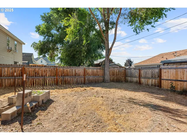 $299,000 | 1602 Broadway Street, Baker City, OR 97814