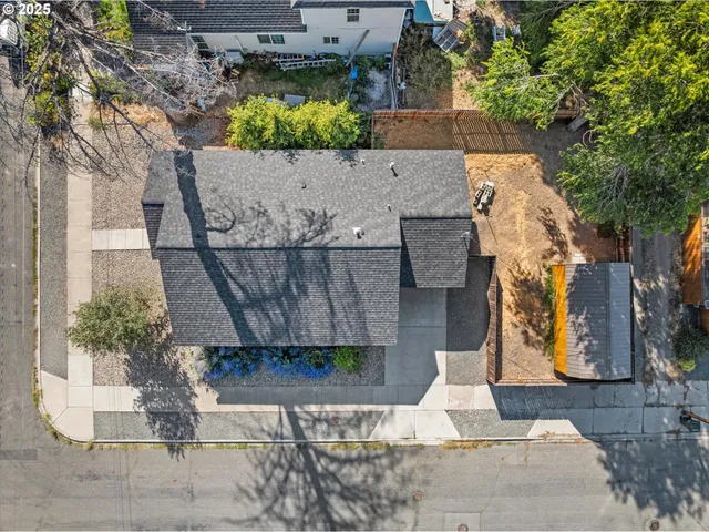 $299,000 | 1602 Broadway Street, Baker City, OR 97814