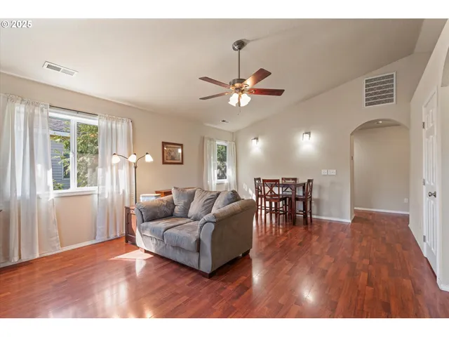 $299,000 | 1602 Broadway Street, Baker City, OR 97814