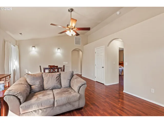 $299,000 | 1602 Broadway Street, Baker City, OR 97814