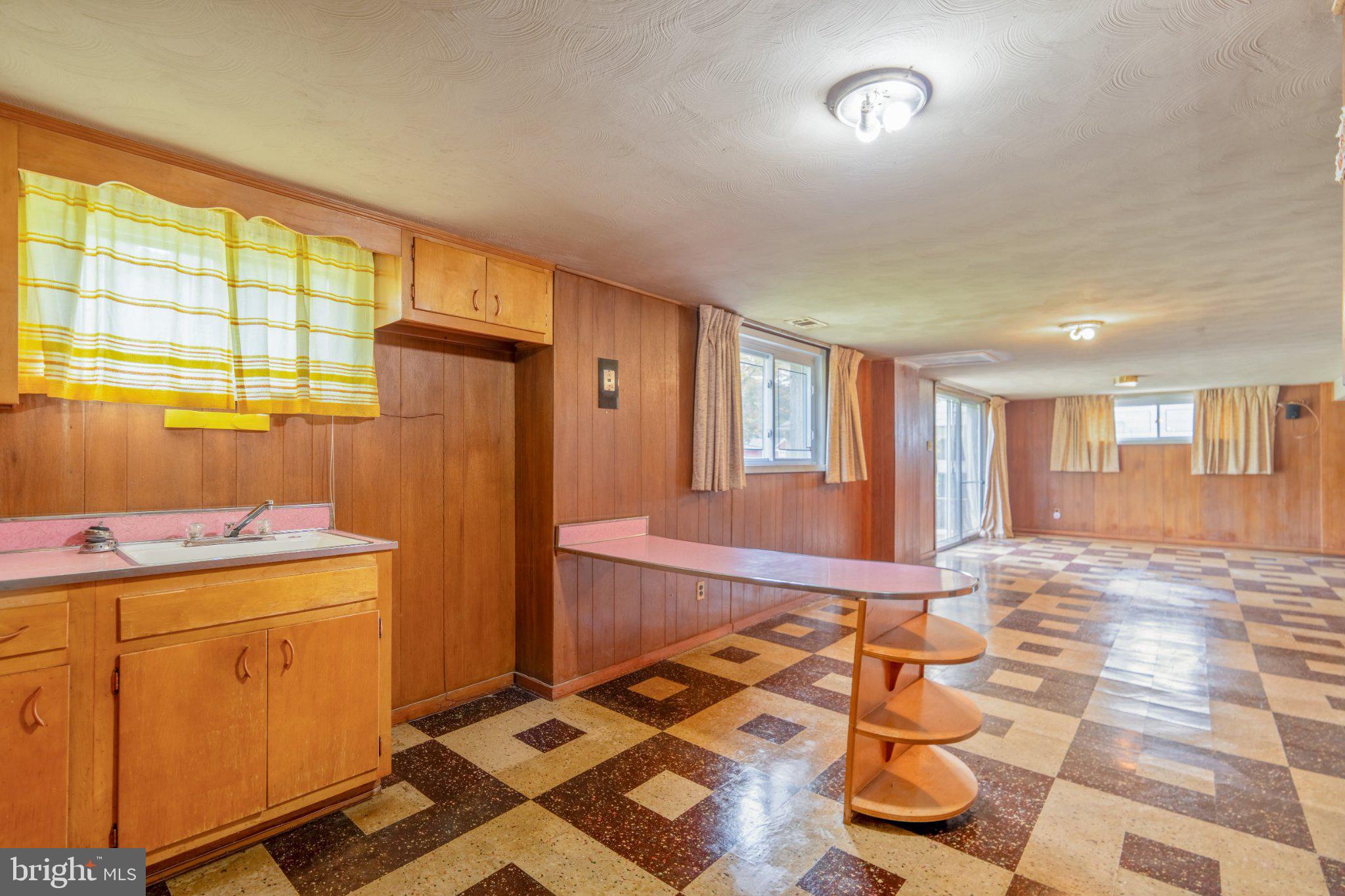 6812 Fox Meadow Road Baltimore, MD 21207 - Photo 21 of 27 Basement