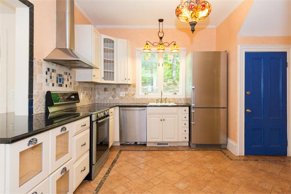 167 Washington Street Boxford, MA 01921 - Photo 5 of 30 Gallery Image 5