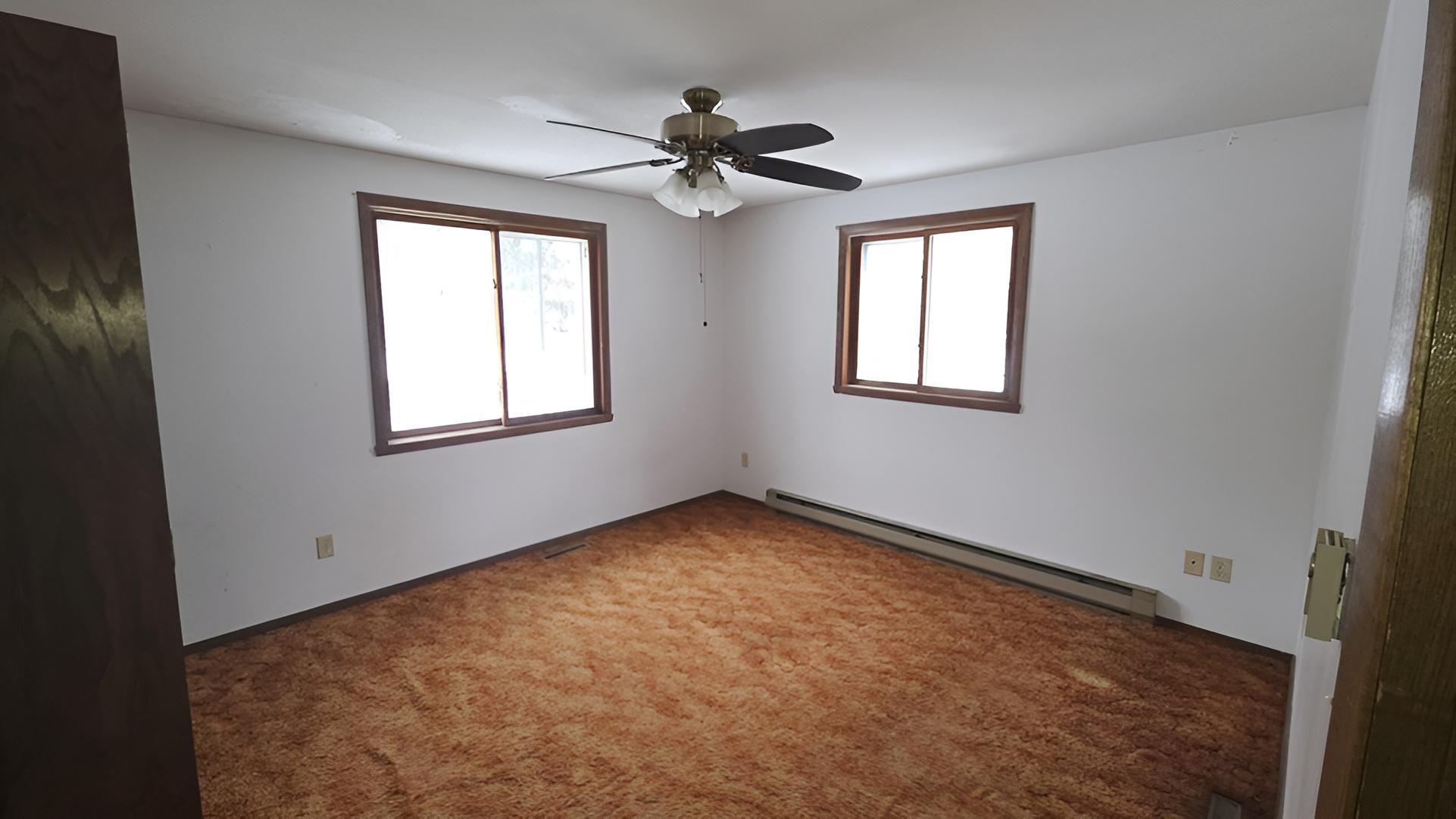 118 East Monroe Avenue Barron, WI 54812 - Photo 13 of 23