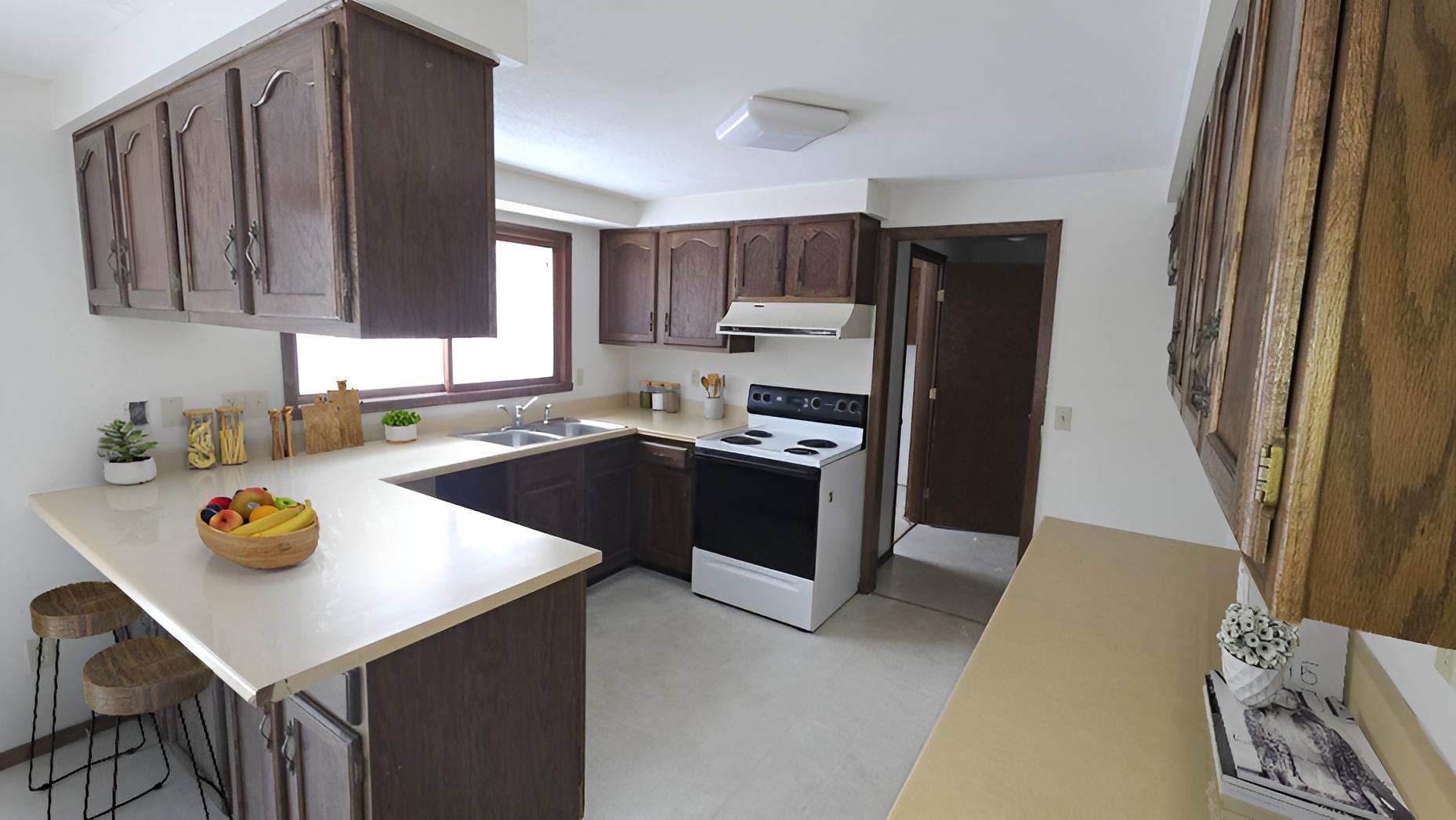 118 East Monroe Avenue Barron, WI 54812 - Photo 6 of 23