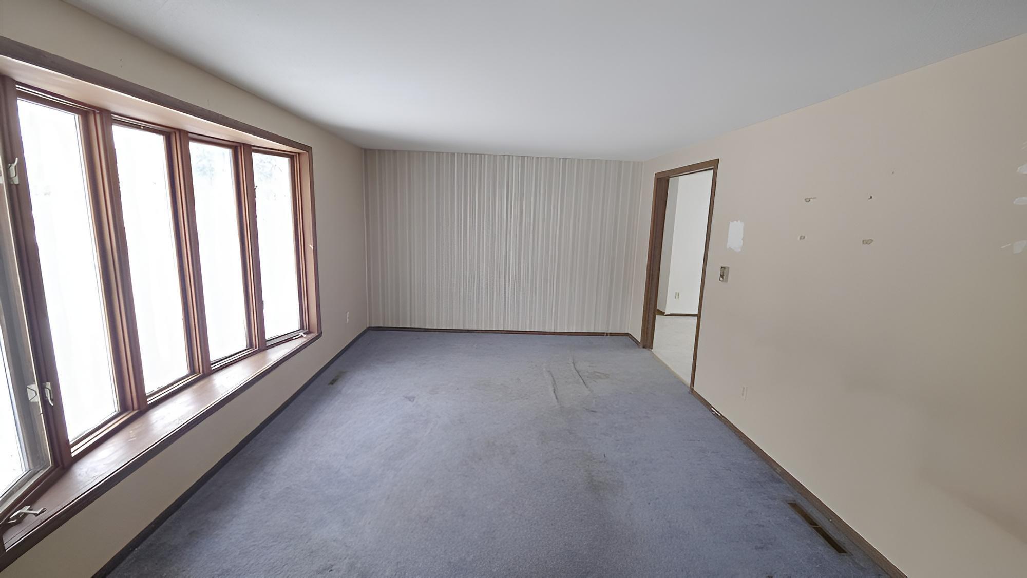 118 East Monroe Avenue Barron, WI 54812 - Photo 10 of 23