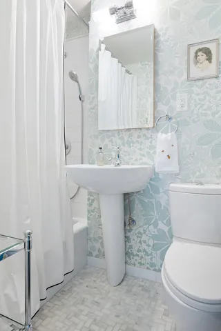 $2,199,000 | 30 East 9th Street, Unit 5LL | Greenwich Village