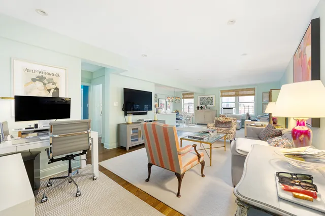 $2,199,000 | 30 East 9th Street, Unit 5LL | Greenwich Village