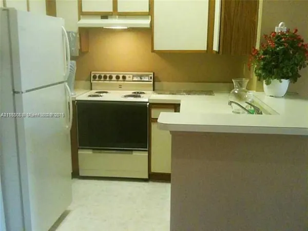 $1,650 | 651 Lyons Road, Unit 10201, Coconut Creek, FL 33063